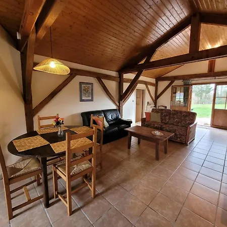 Vakantiehuis With Garden And Shared Pool *